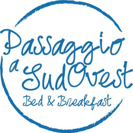 Passaggio A Sud Ovest Bed and Breakfast Iglesias Exteriör bild